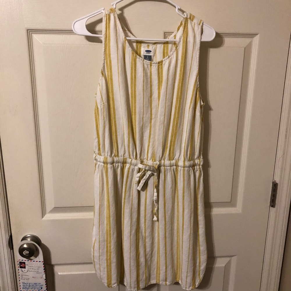 Yellow and White Old Navy Dress!